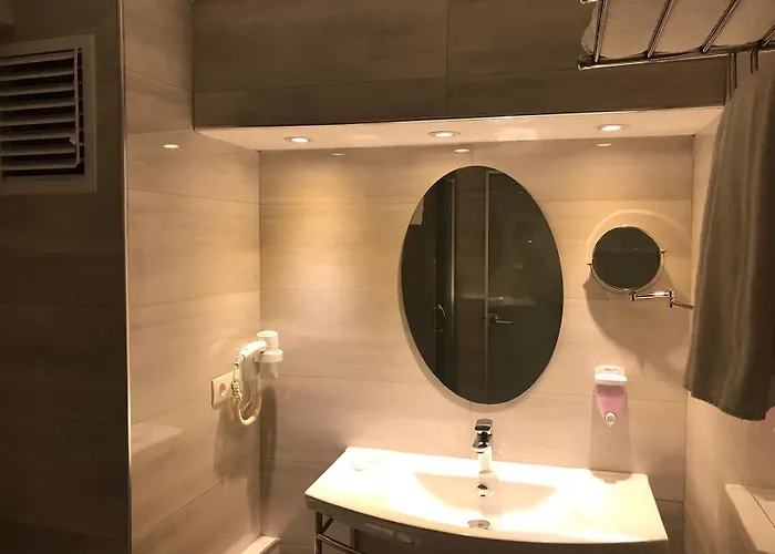 Benler Laleli 4* イスタンブール