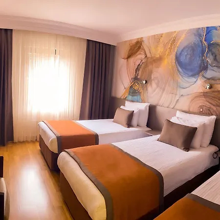 Benler Laleli Istanbul