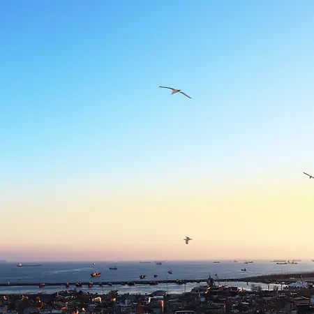 Benler Laleli מלון 4*